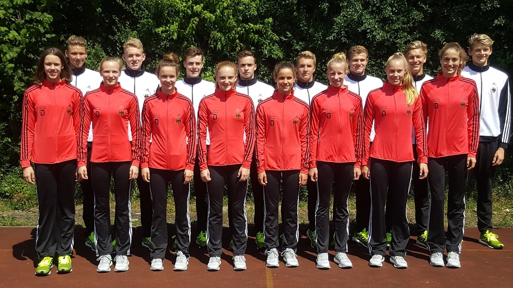 EYOF-Team 2017. Hintere Reihe: links Louis Dramm, 2.v.r. Alexander Werner und 3.v.r. Georg Schubert. (c)Foto:P.Bräunlich EYOF-Team 2017. Hintere Reihe: links Louis Dramm, 2.v.r. Alexander Werner und 3.v.r. Georg Schubert. (c)Foto:P.Bräunlich