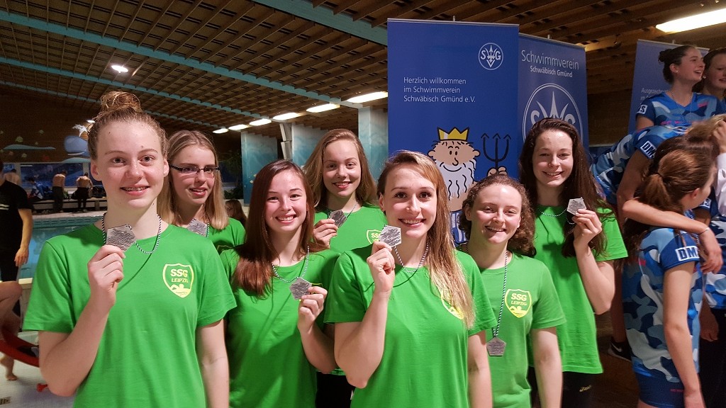 Die Damen der SSG Leipzig von links: Lucie Kühn, Josefine Fischer, Louise Fuierer, Marie Pietruschka, Juliane Reinhold, Lisa Marie Päßler und Antonia Flick. (c)Foto:D.Franke